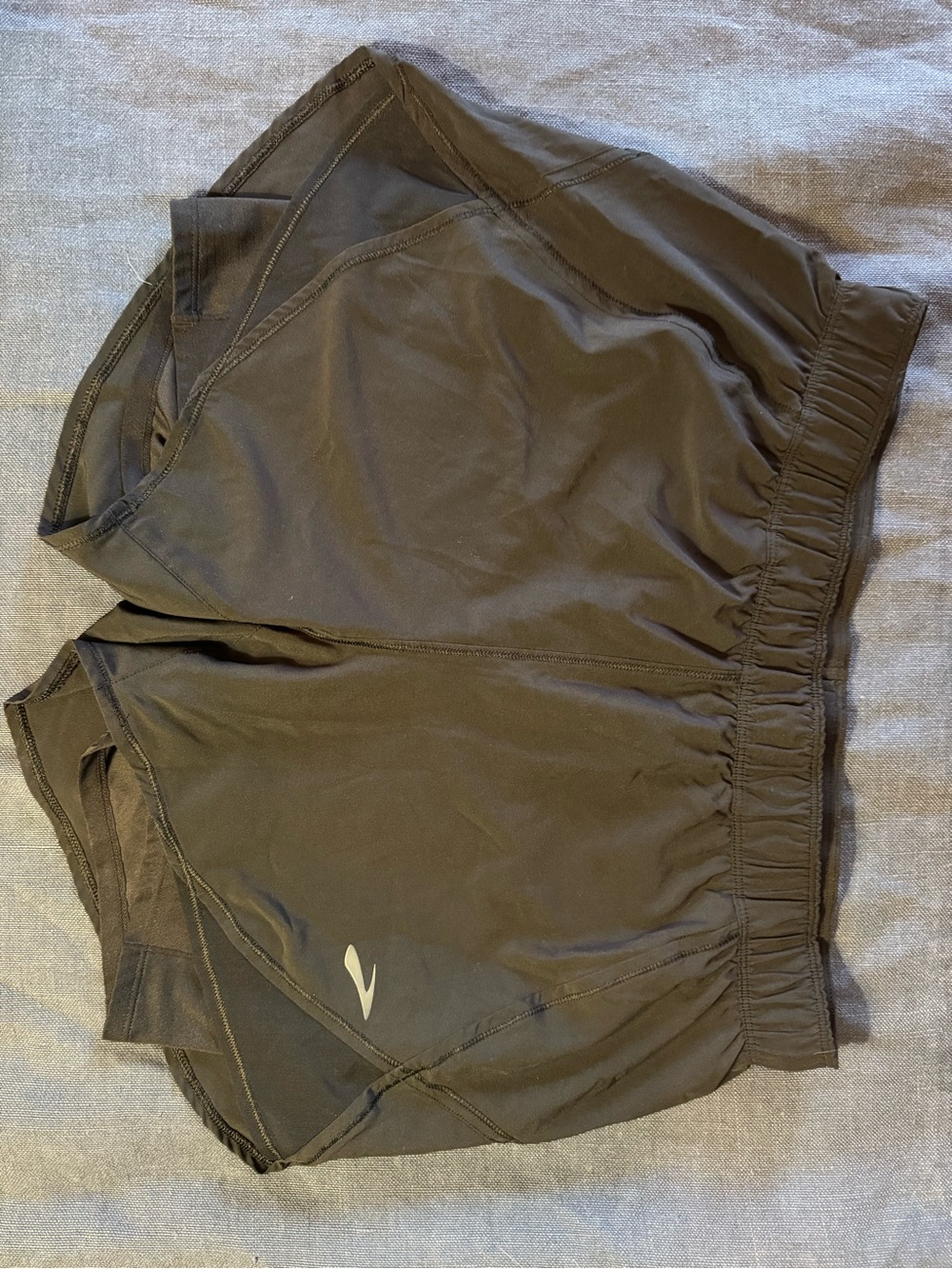 Brooks Black Women’s Athletic Shorts size L